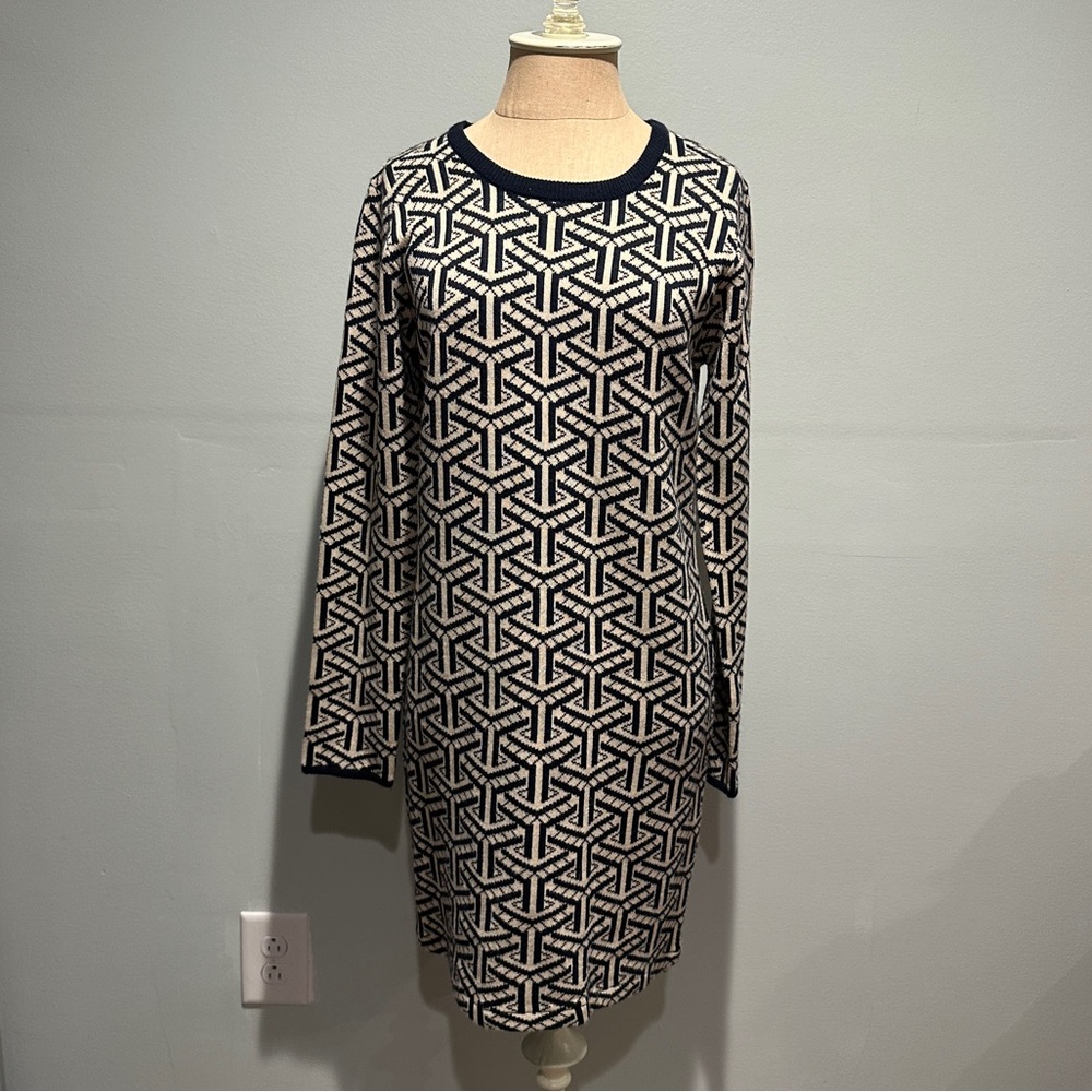 Mak Sweater Geometric Patterned Sweater Dress